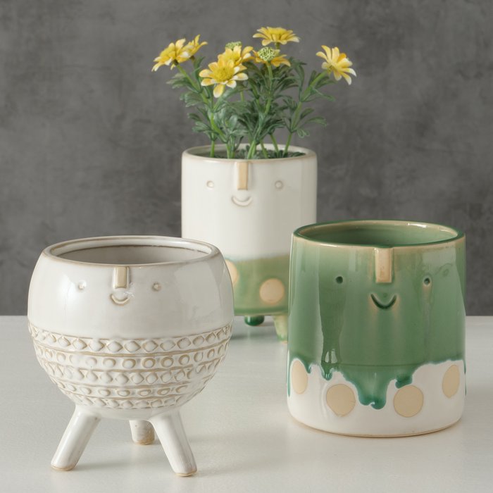 Pots & Vases