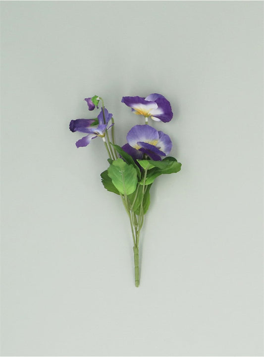 Blue Pansy Spray