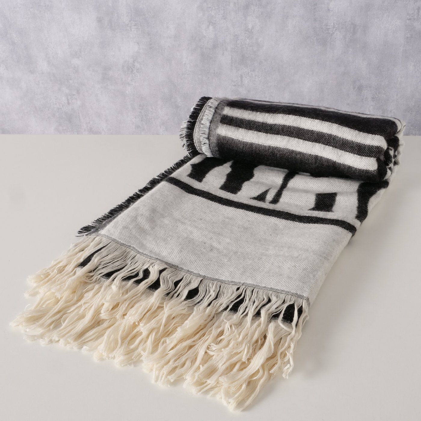 'Afrique' Throw