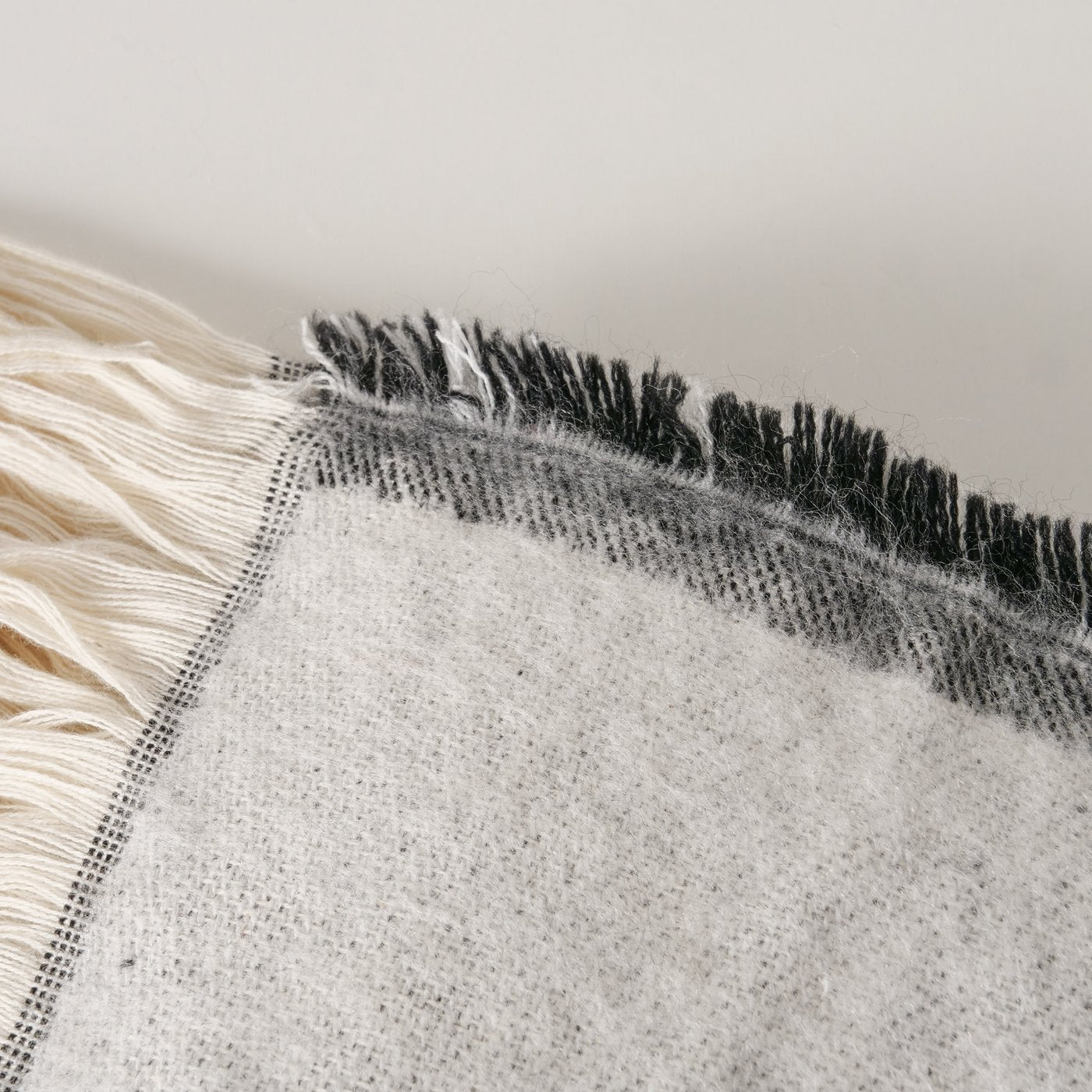 'Afrique' Throw
