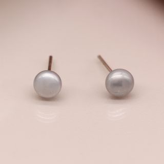 Grey Freshwater Pearl Earrings